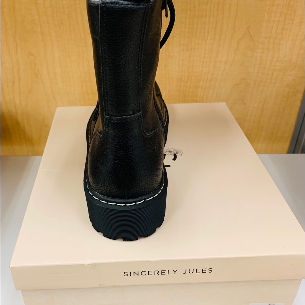 COPY - Boots 🥾 - Picture 7 of 7